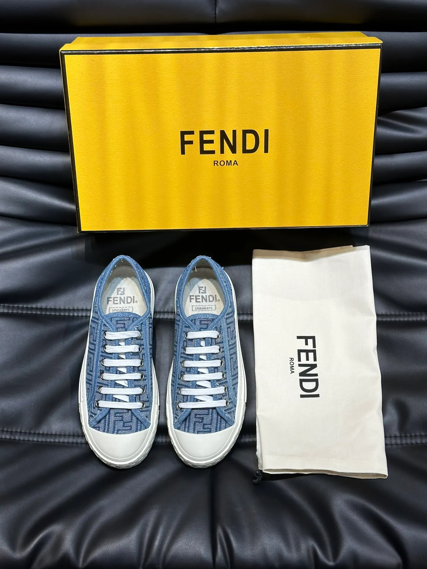 Men's men's shoes 💰420 [New style] 🍿🍿Fendi Fendi👫Couple style low-top canvas shoes, Fendi 2024 spring and summer new lace-up canvas shoes, upper FF jacquard fabric, decorated with same-color satin trim, soles FF carved decoration, soft elastic foot feel, perfect foot comfort! Size: 35-40 Male 38-45